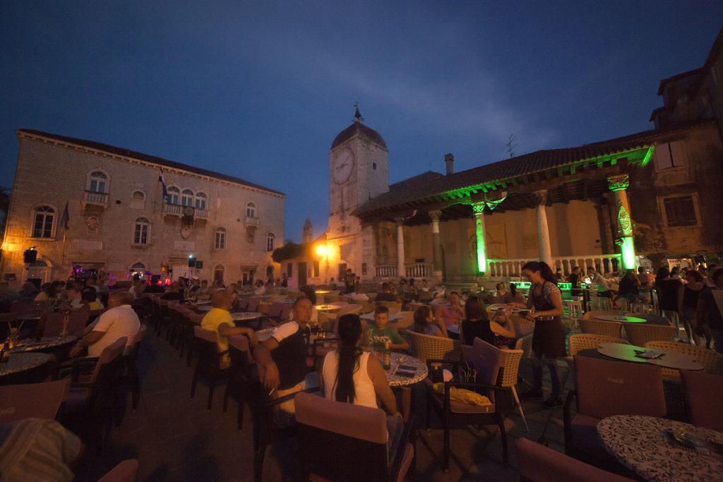 Apartments Jobst Trogir Exterior foto