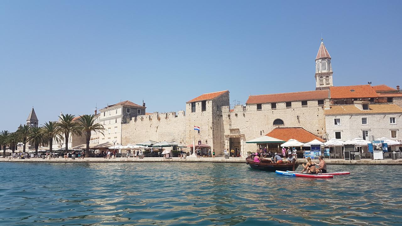 Apartments Jobst Trogir Exterior foto